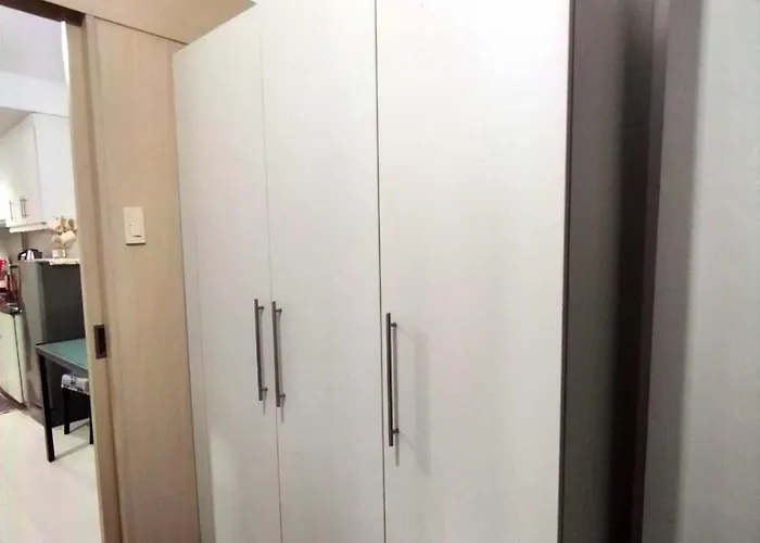 Aparthotel Sea Residences Staycation With Balcony In Pasay Manila