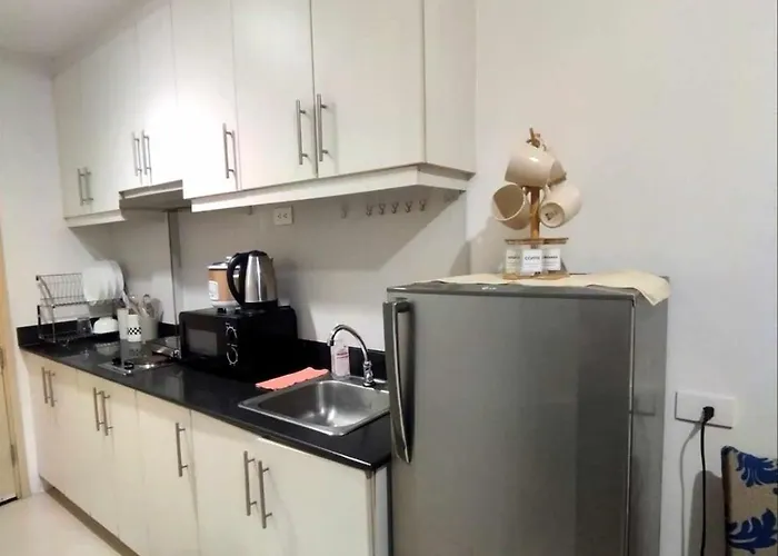 Sea Residences Staycation With Balcony In Pasay Aparthotel